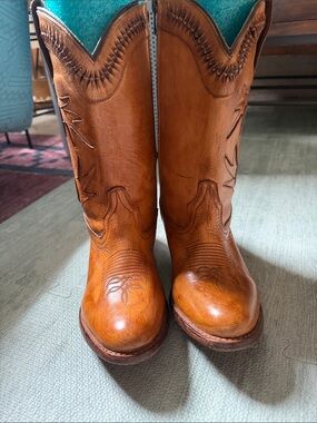 BED|STU Women's Tan Leather Western Cowboy Boots